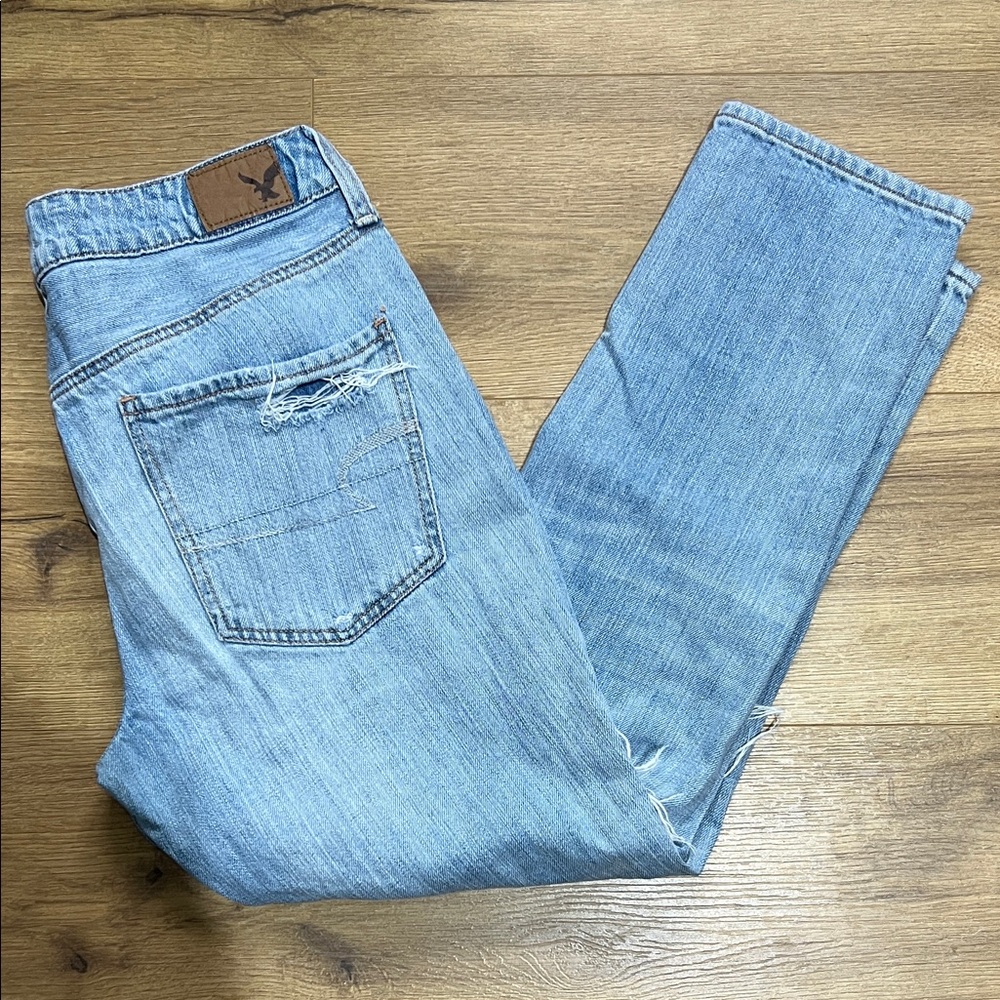 American Eagle Women’s Tomgirl Jeans with Distressing